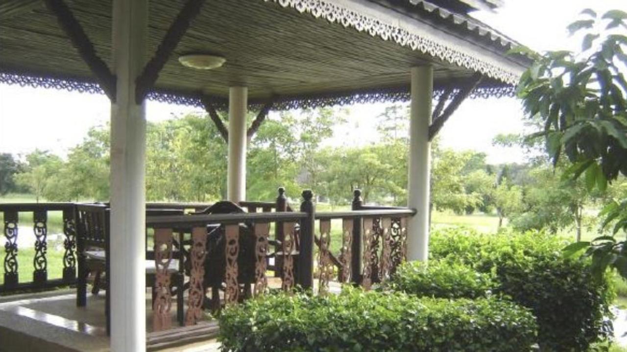 Inthanon Riverside Resort Chom Thong Exterior photo